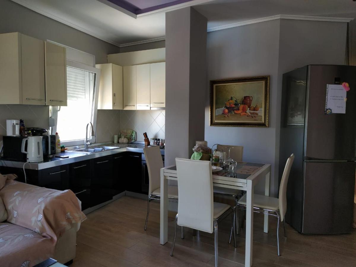 Mia'S Sea View Apartment Golem  Luaran gambar